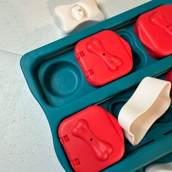 Dog Puzzle Interactive Treat Puzzle Dog Enrichment Dog Toy Outward Hound - Picture 13 of 16